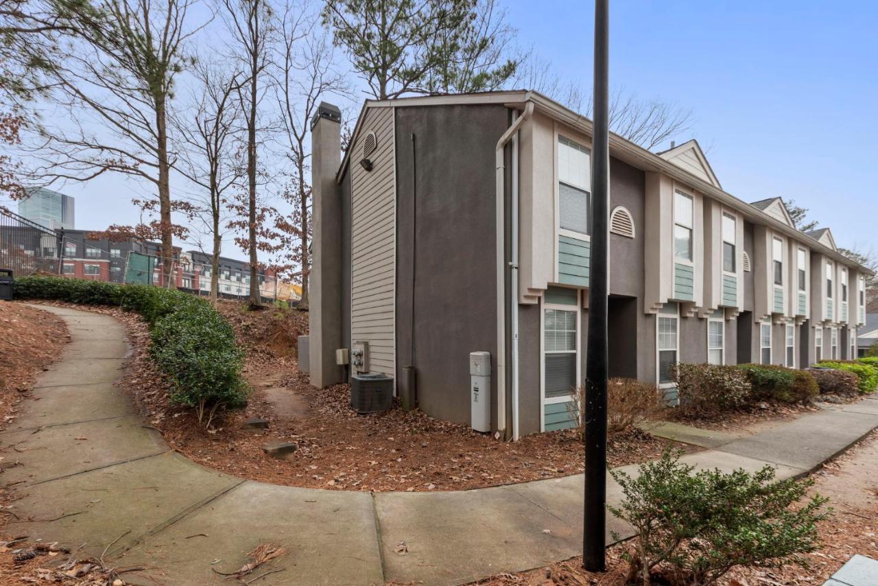 Truist Park Comfort Stays Atlanta Ngoại thất bức ảnh